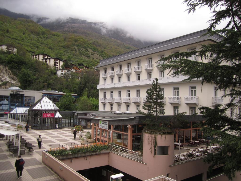 Residence Le Grand Chalet Brides-les-Bains Bagian luar foto