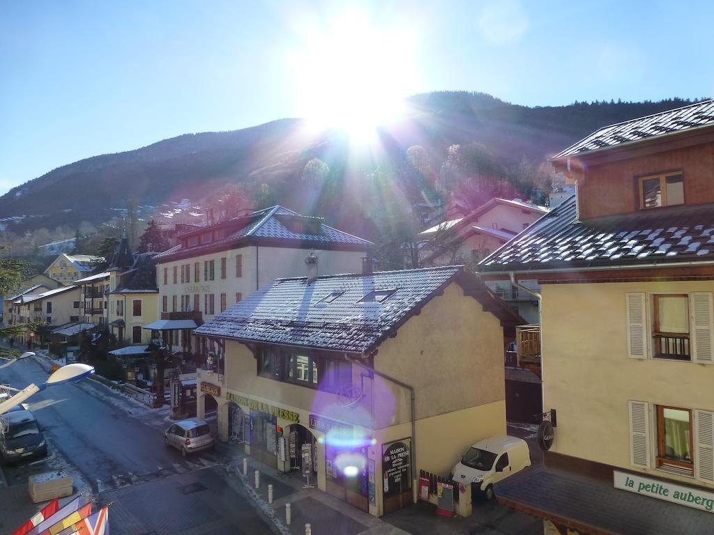 Residence Le Grand Chalet Brides-les-Bains Bagian luar foto